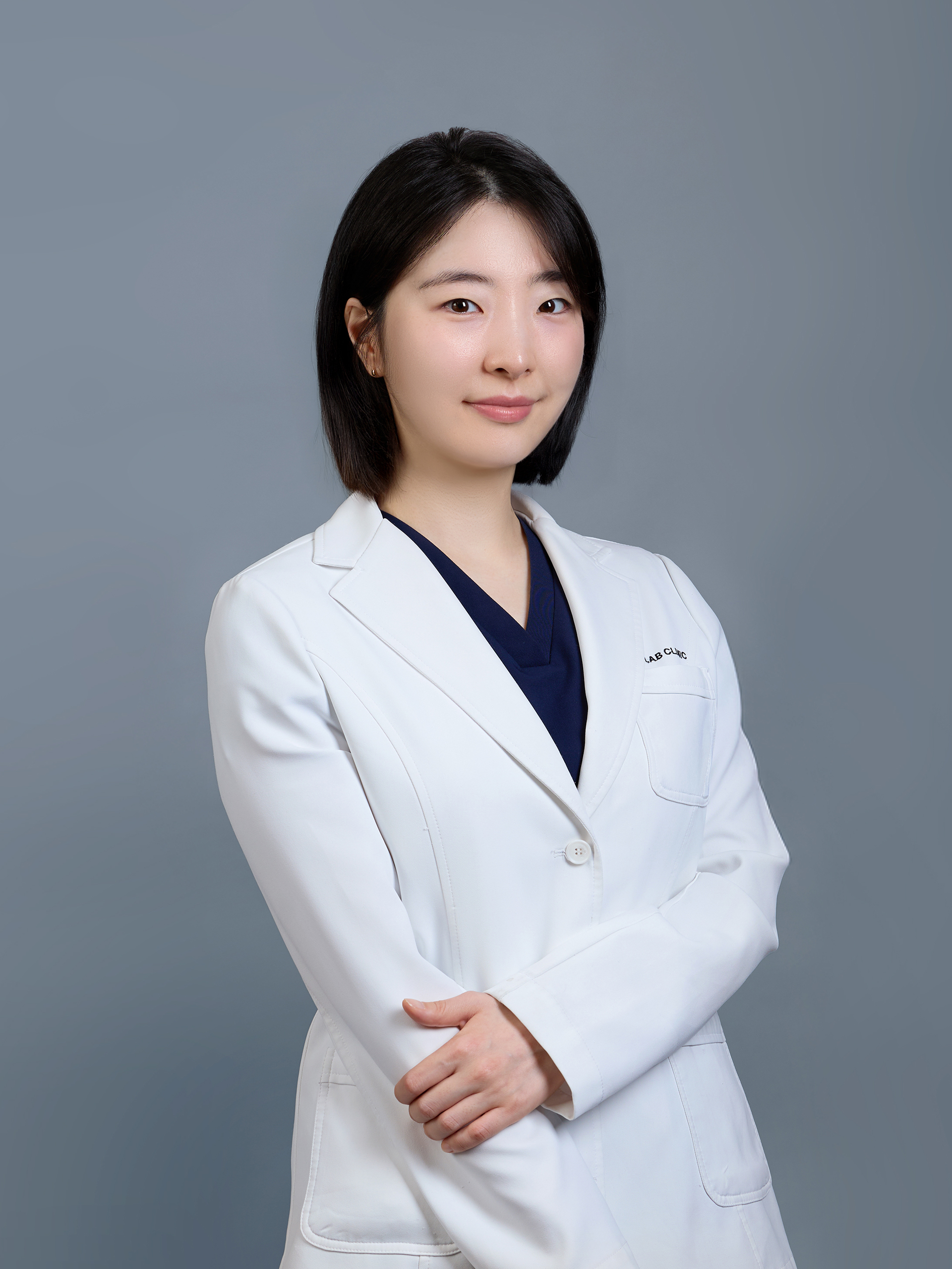 자연스러운 중안면부 리프팅